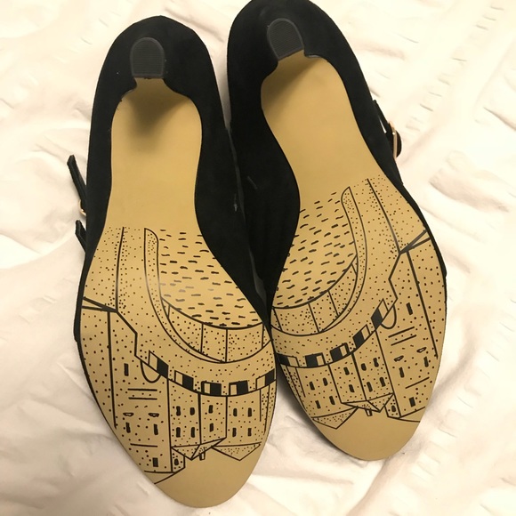 NIB Bella Vita Niko Strappy Suede Black Heels 10WW - Picture 4 of 5